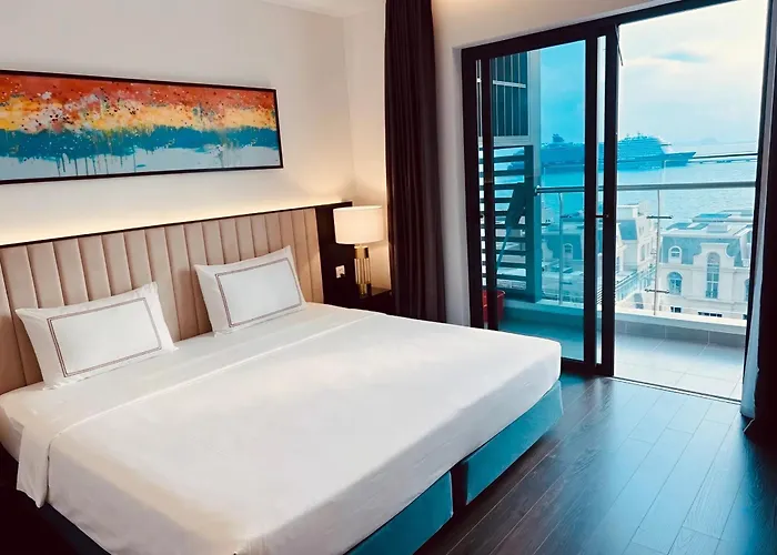 Luxury Ocean View - The Sapphire Ha Long, & 2br Căn hộ
