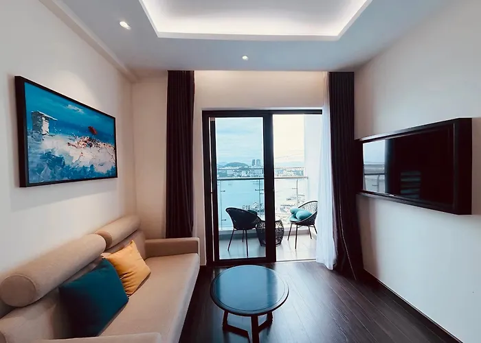 Luxury Ocean View - The Sapphire Ha Long, & 2br Căn hộ