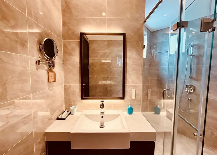Apartment Luxury Ocean View - The Sapphire Ha Long, & 2br Ha Long
