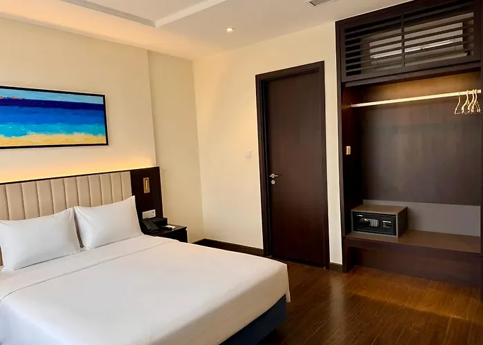 Luxury Ocean View - The Sapphire Ha Long, & 2br