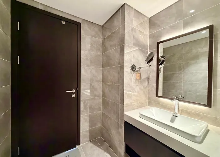 Luxury Ocean View - The Sapphire Ha Long, & 2br *